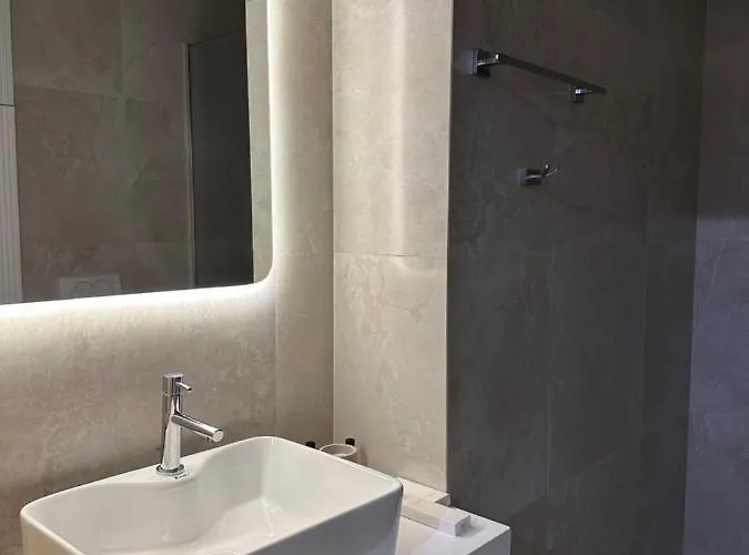 4seasonsgea , New Modern In Appartement